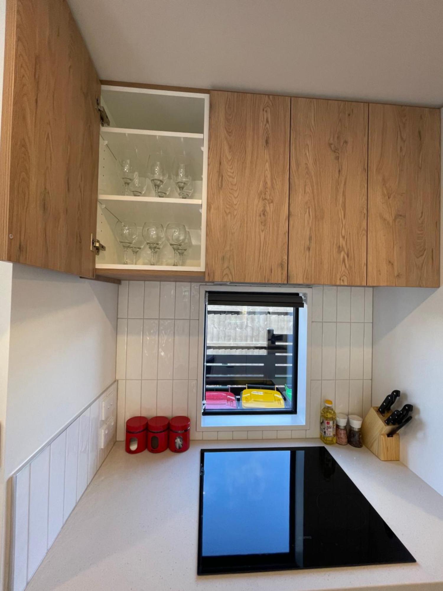 Luxury 2 Bedroom Townhouse Opposite Merivale Mall Christchurch Eksteriør billede