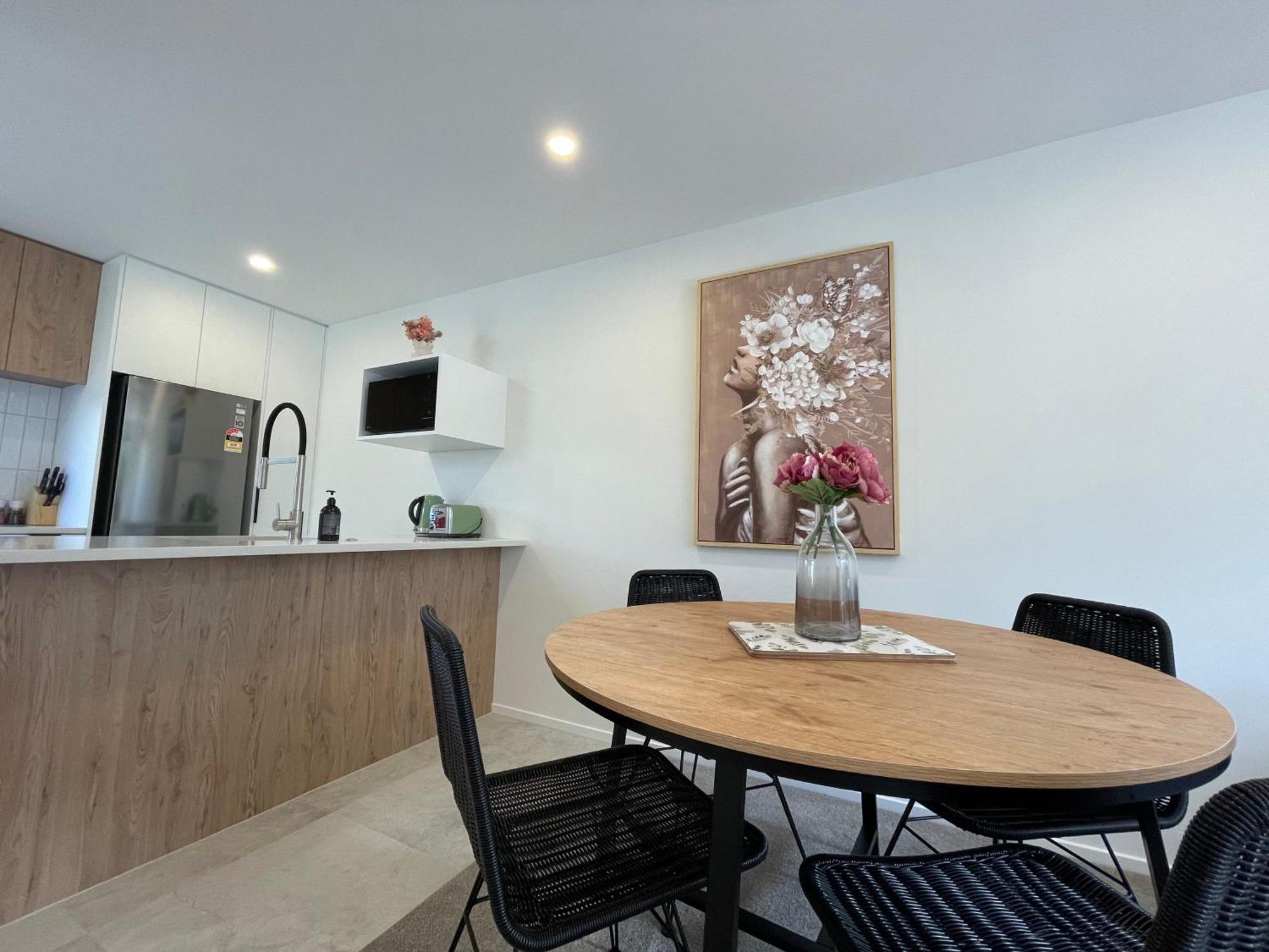 Luxury 2 Bedroom Townhouse Opposite Merivale Mall Christchurch Eksteriør billede